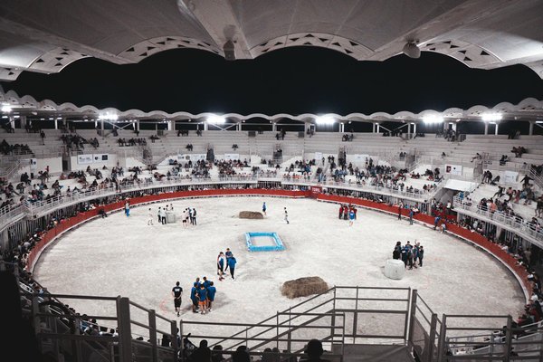 What are the top methods for analyzing opponent tactics before a major football league match?